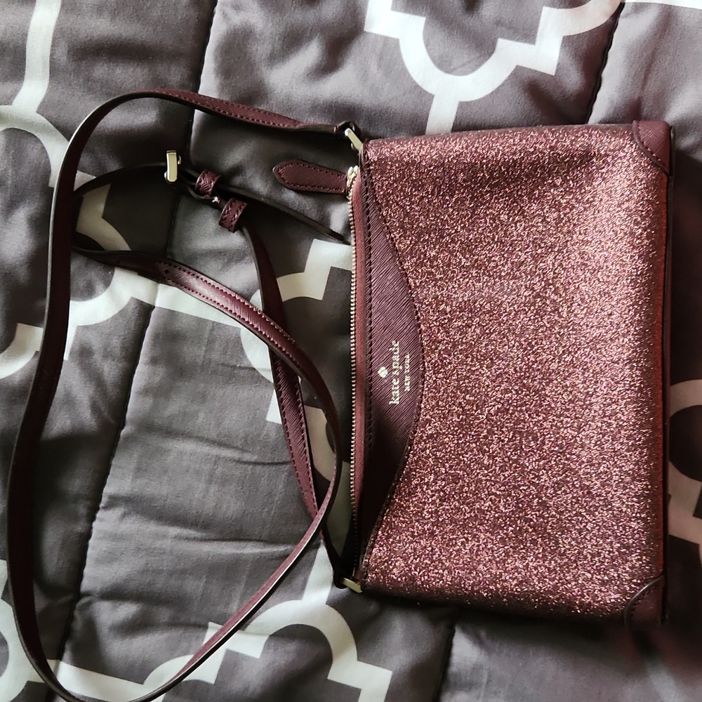 MOVING! MUST GO!! Brand new Kate Spade Maroon sparkly purse